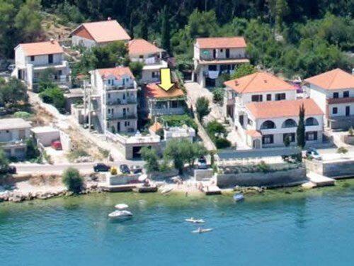 Apartment Roza Trogir Exterior foto